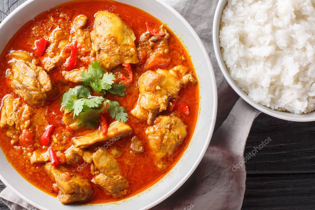 Kuracie na citrónovej tráve s ryžou na tanieri